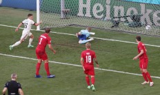 九游VIP-关于俄罗斯队在平局战中逆转丹麦，取得欧锦赛半决赛资格的信息