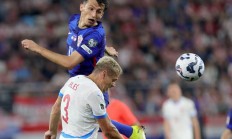 九游娱乐app下载-关于切尔西逆转克罗地亚，苏亚雷斯制霸全场的信息