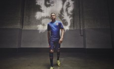 九游中国-季后赛抢七之夜，爱德华兹末节接管比赛，森林狼逆袭晋级