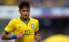 九游体育官方入口-丹麦的钢铁防线，如何用防守锁死战术让美国梦碎，德布劳内成为胜负关键先生