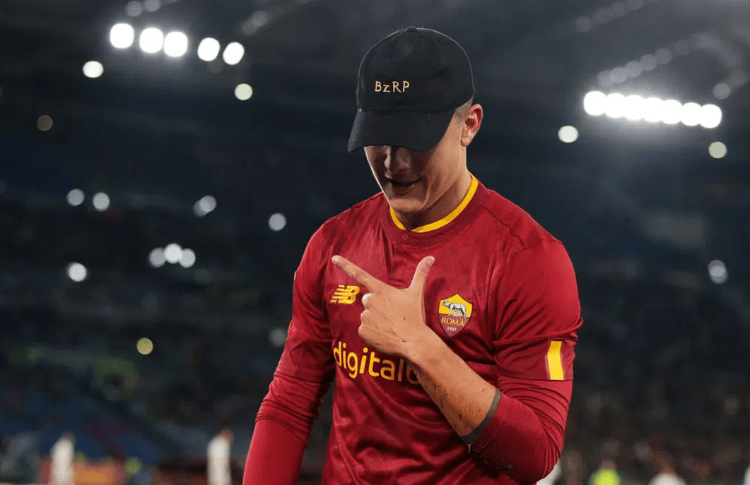 罗马队主动调整比赛阵型,渐入佳境 罗马队主动调整比赛阵型,渐入佳境