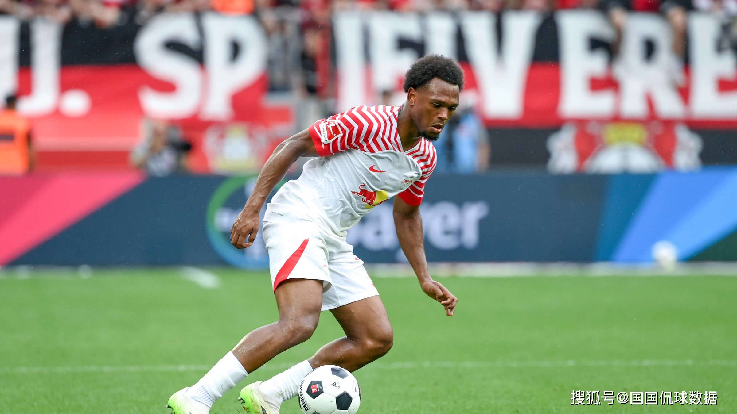 关于斯图加特迎战汉诺威,战绩一览无余的信息 关于斯图加特迎战汉诺威,战绩一览无余的信息