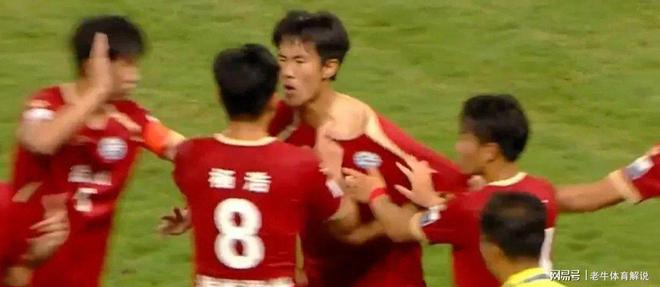 精彩瞬间:意外失误导致领先的选手被逆转的简单介绍 精彩瞬间:意外失误导致领先的选手被逆转的简单介绍