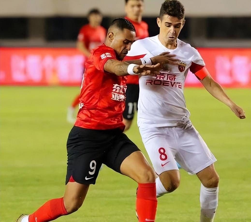 上港球员集训备战,为即将到来的比赛做最好的准备!的简单介绍 上港球员集训备战,为即将到来的比赛做最好的准备!的简单介绍