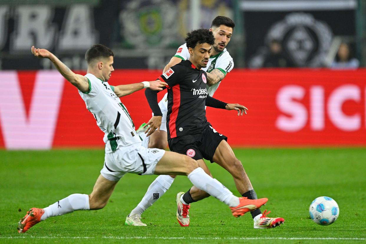 包含帕德博恩队备战对阵门兴格拉德巴赫的词条 包含帕德博恩队备战对阵门兴格拉德巴赫的词条