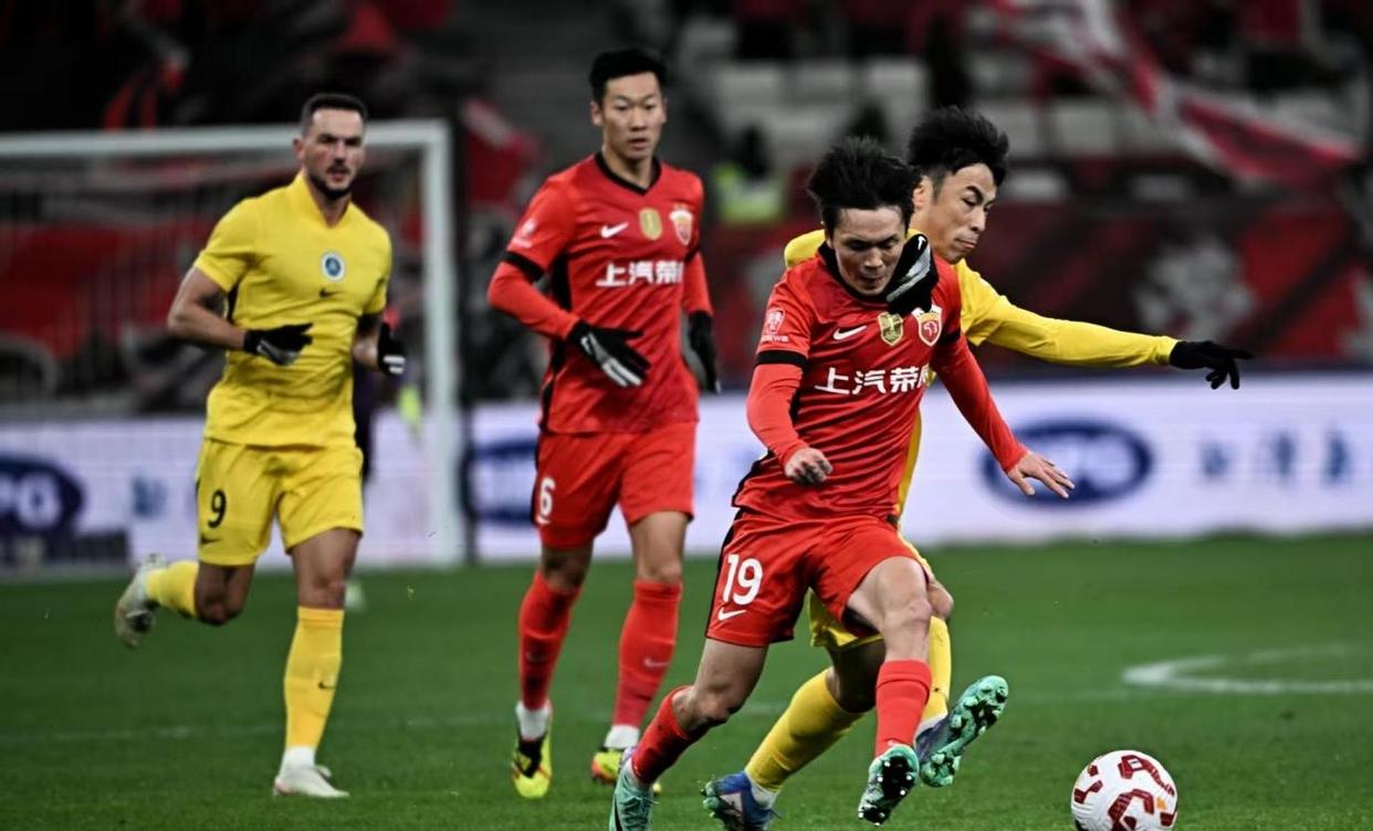 包含上海德比引发球迷热议,谁将笑到最后?的词条 包含上海德比引发球迷热议,谁将笑到最后?的词条