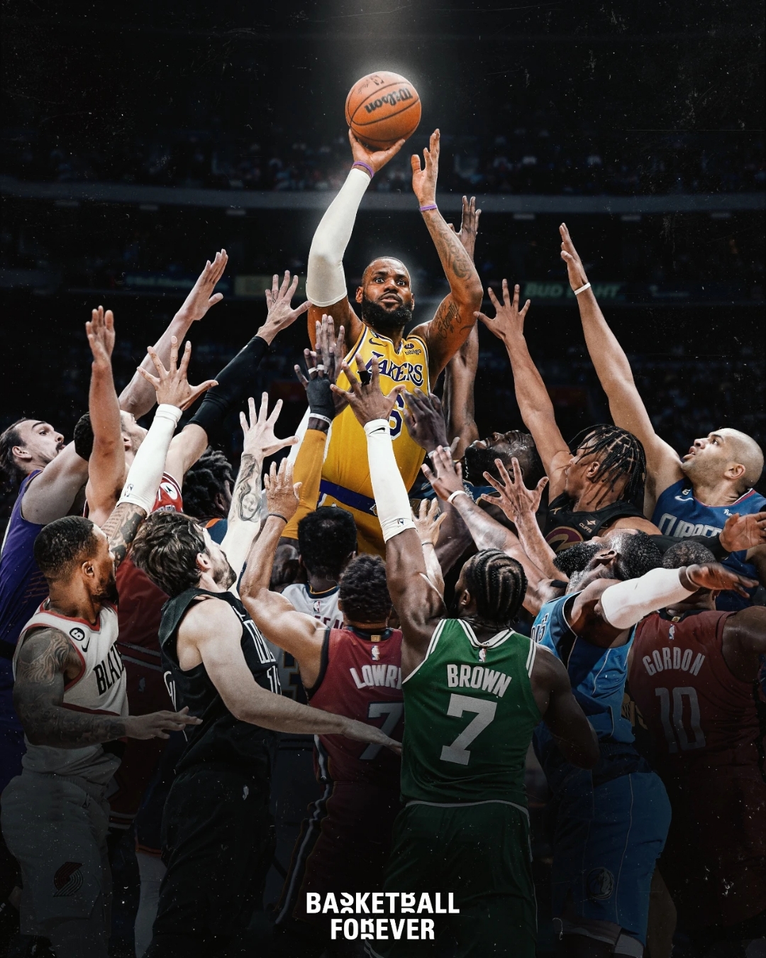 比赛热情高涨！球员们全力以赴拼搏