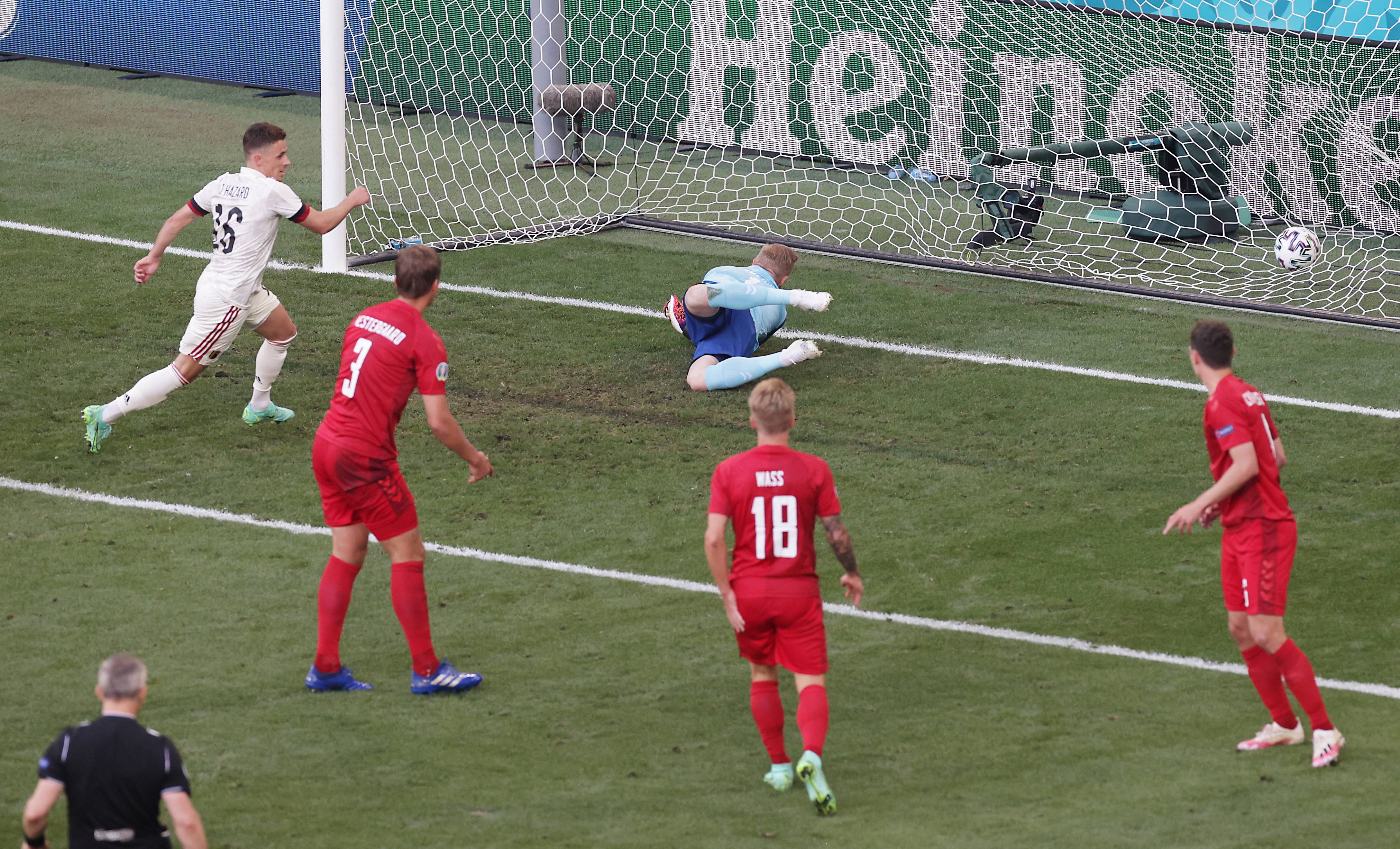 关于俄罗斯队在平局战中逆转丹麦，取得欧锦赛半决赛资格的信息