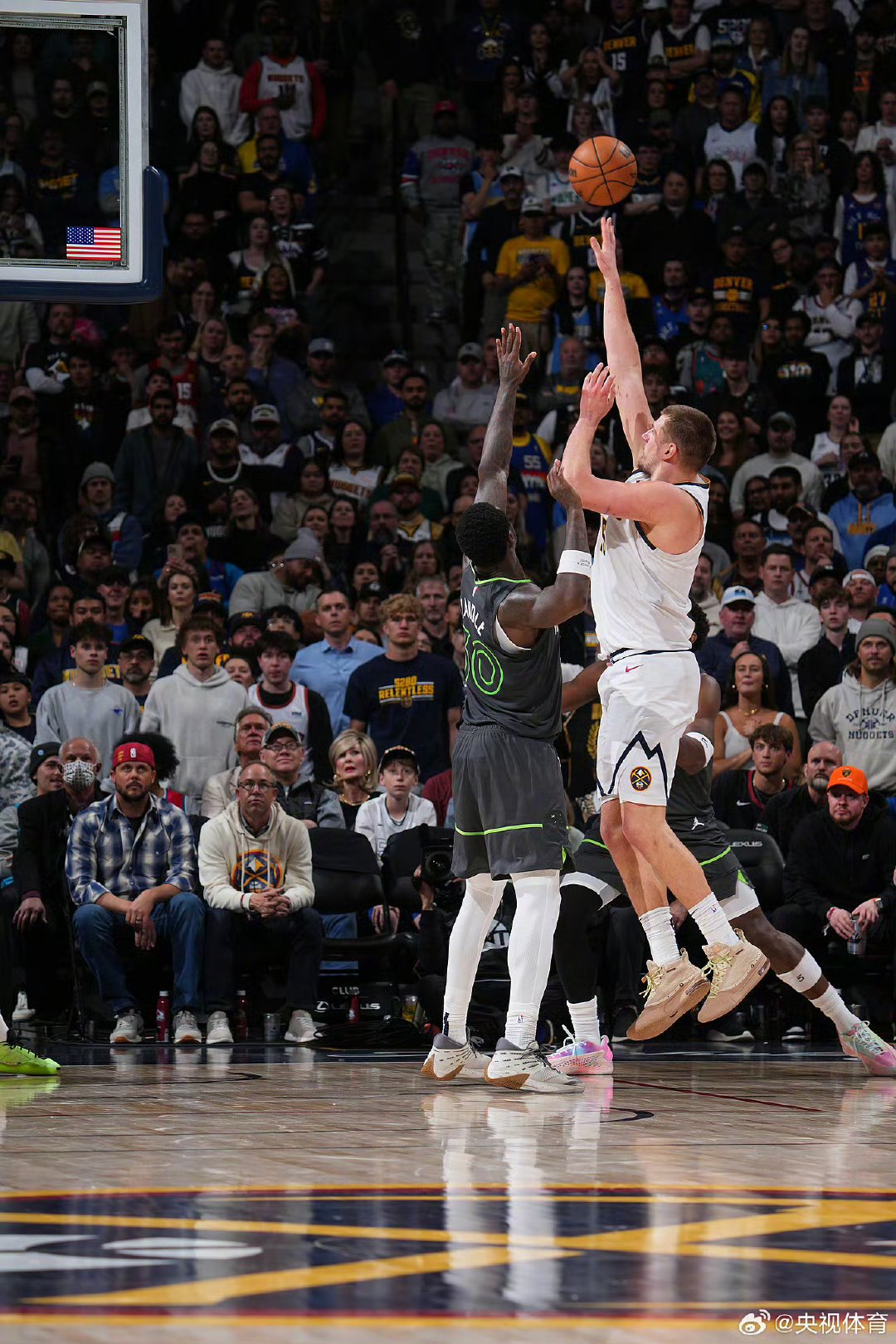 掘金力克独行侠,约基奇状态火热 掘金力克独行侠,约基奇状态火热