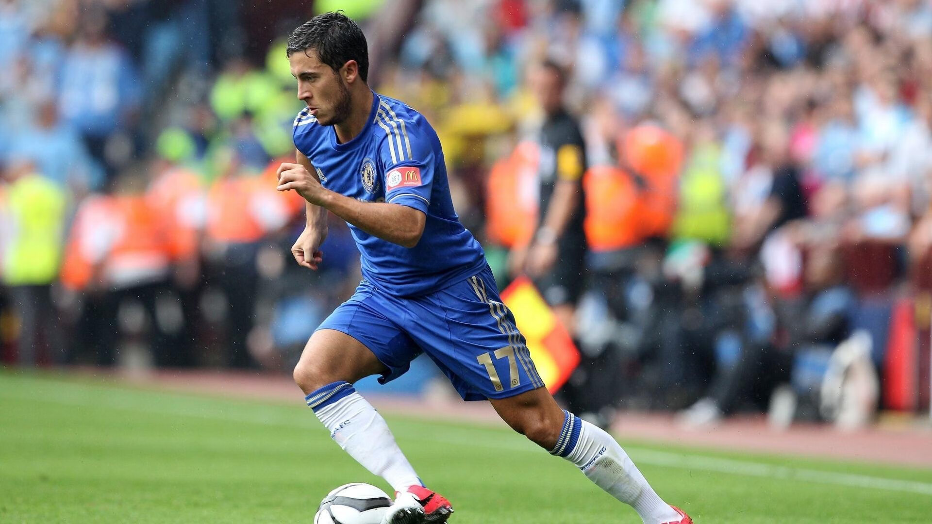 年度焦点之战之夜,迪马利亚刷新纪录,传奇再添华章